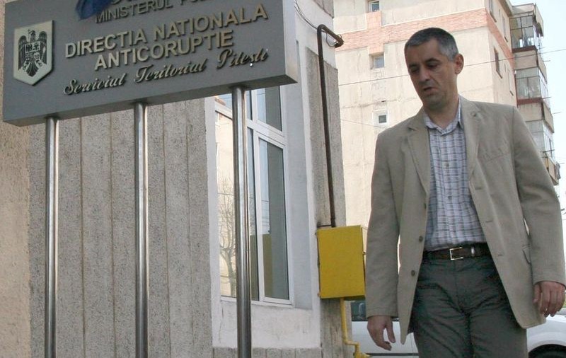 Corpodean, Savaniu şi Lică, reţinuţi pentru 24 de ore