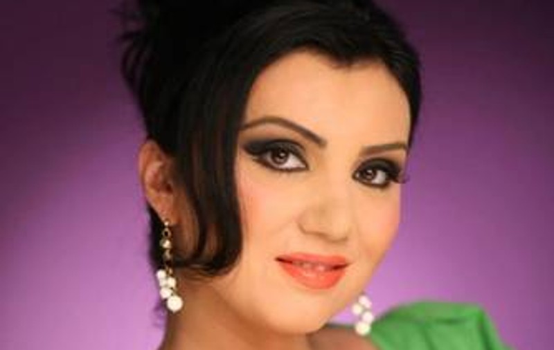 Declaraţie HALUCINANTĂ a Adrianei Bahmuţeanu în legătură cu divorţul Elenei Udrea. CUM e posibil aşa ceva?