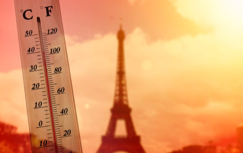 Franța se topește la temperaturi fără precedent: 339 de recorduri doborâte, 40 de morți prin înec în 5 zile, orașe mai fierbinți decât Marrakech sau Cairo