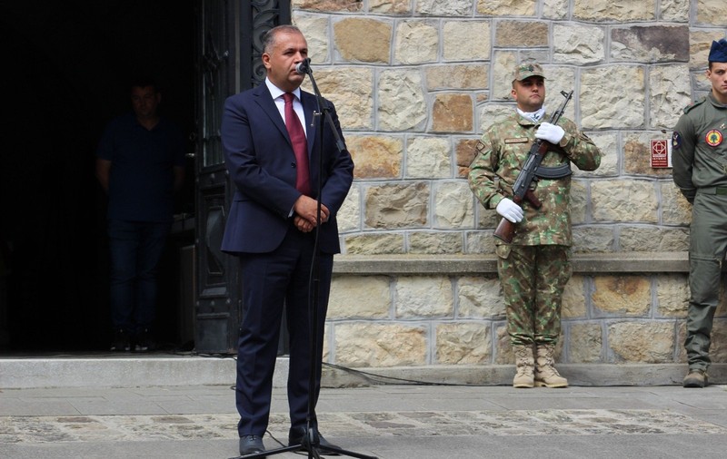 Vrâncenii, buni de plată, pentru că prefectul a decis să apere singur județul într-un proces cu un samsar de păduri