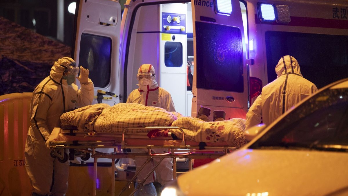 Numărul de infecții crește dramatic în China FOTO: EPA