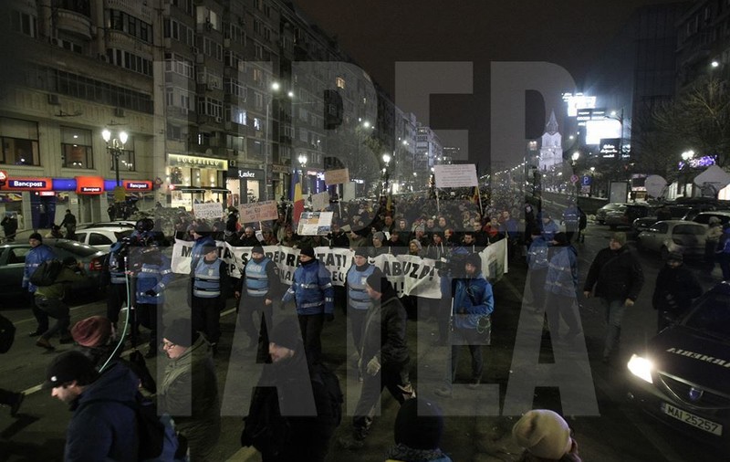 Situația din România, în atenția presei internaționale: “România se confruntă cu o criză instituțională”