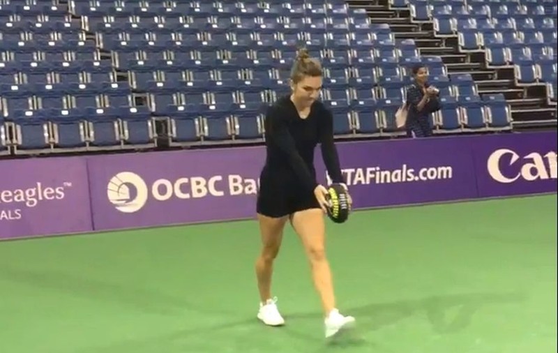 Tenis, Turneul Campioanelor. Simona Halep, propunere-inedită să joace fotbal australian