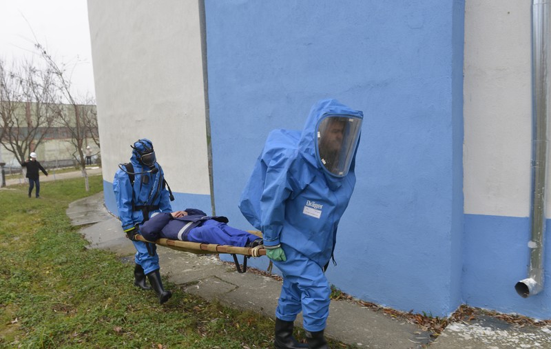 Exercițiu în caz de catastrofă la Galați: accident chimic la Uzina de Apă