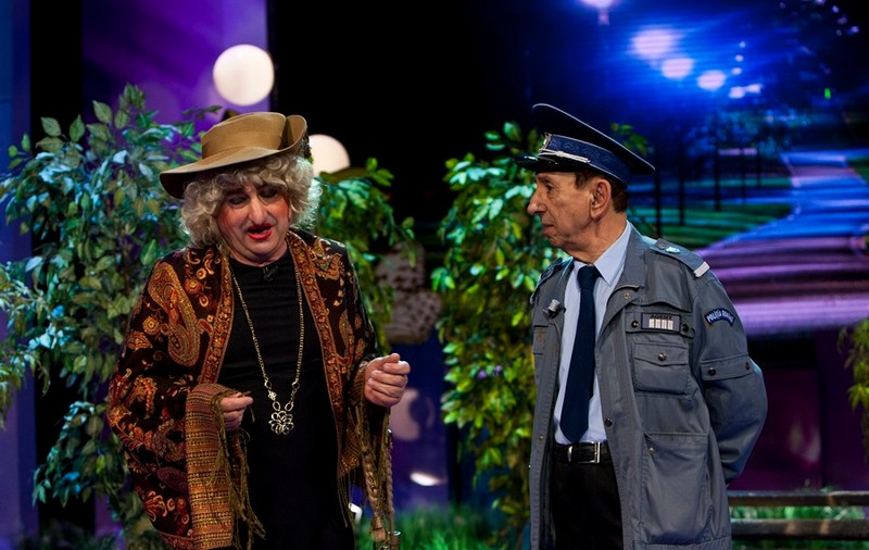 NAE LĂZĂRESCU A MURIT | ACTORUL DE COMEDIE, MAESTRU al DEGHIZĂRILOR HAIOASE, în momentele umoristice cu VASILE MURARU | FOTO