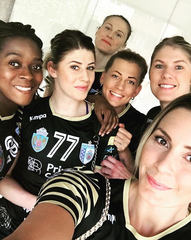CSM București a fost o echipă doar la petreceri. Gullden nu are niciun selfie cu Neagu / GALERIE FOTO