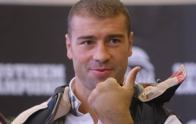 Bute: ”Pentru Ward mă bat şi-n Oakland, iar pe Froch îl fac KO!”