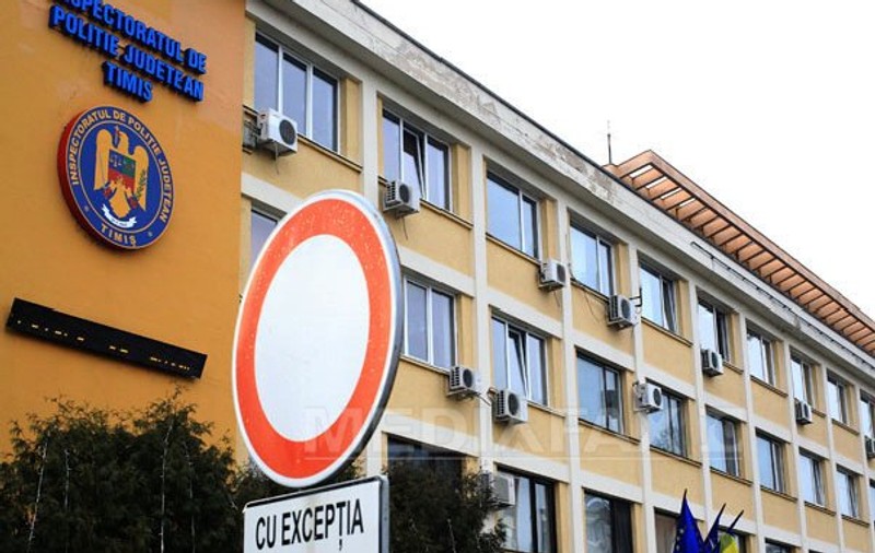 Arestul Inspectoratului de Poliție Timiș s-a umplut de răufăcători. Pentru că nu mai e loc, suspecții sunt duși la Arad
