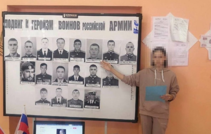 Soldații ruși trimiși în Ucraina, prezentați ca „eroi și eliberatori” elevilor, la școală. Ce se învață la „lecțiile patriotice”