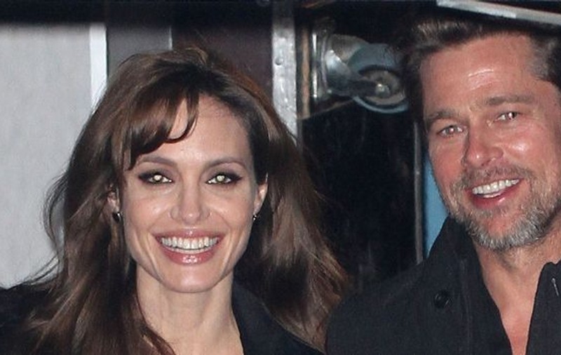 Cotă 11 pentru ca Brad Pitt să vină călare pe un elefant la nunta sa cu Angelina Jolie