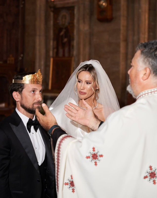 Gabriela Prisăcariu și Dani Oțil, imagini de colecție la 3 ani de la nunta de vis. Momentul special surprins la finalul petrecerii: „Fără grija de «ce o să zică lumea»”