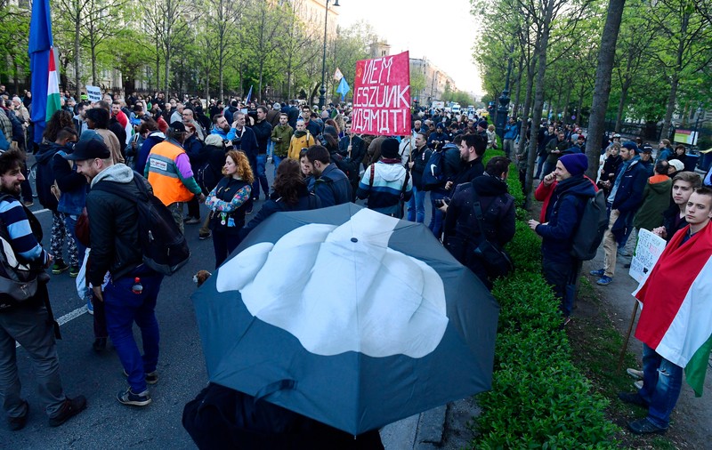 Proteste la Budapesta împotriva Rusiei: ”Să oprim Moscova!”