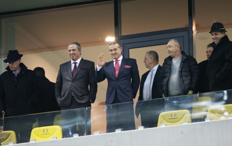 Gigi Becali vrea să schimbe numele Arenei Naţionale