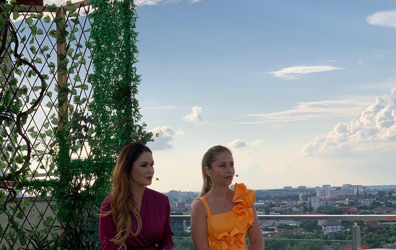 Iuliana Călinescu, prezentatoarea emisiunii "Dragoste fără secrete", înlocuită. Bianca Sârbu este noua moderatoare