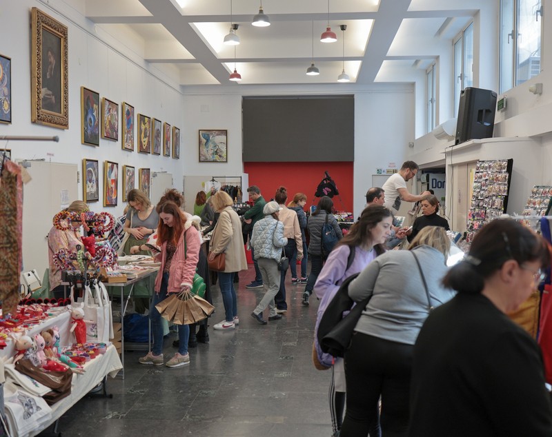 Târg de Mărțișor la Sala Dalles din Capitală. Obiceiuri de 1 Martie în diferite zone ale țării