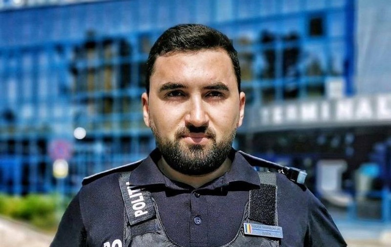 Un şofer din Iaşi a scăpat de amendă, după ce fetiţa acestuia l-a impresionat până la lacrimi pe poliţist: “Mi-a rupt sufletul”