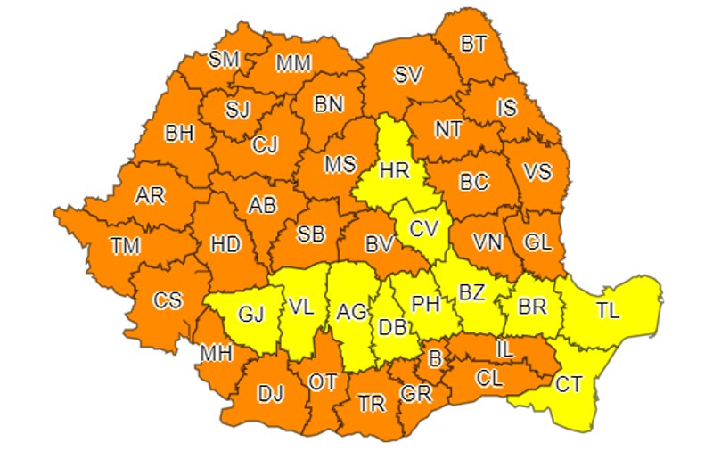 Aproape toată țara, sub cod portocaliu de caniculă. Temperaturi de până la 39 de grade Celsius, inclusiv la București