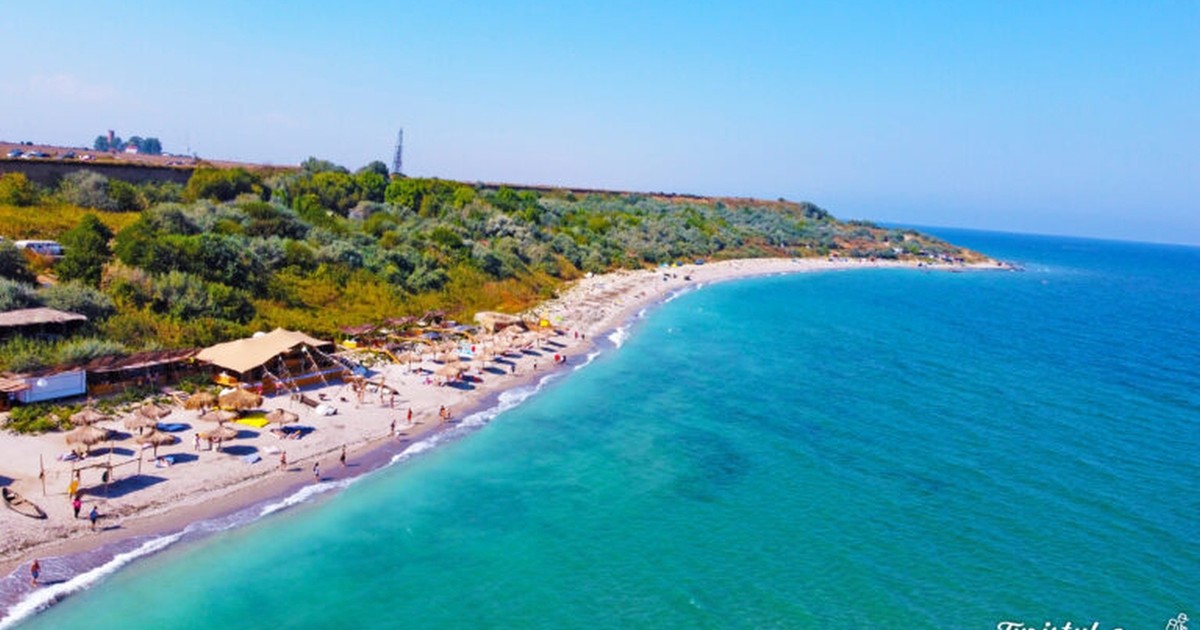 Mai multe bucăţi de dronă au fost găsite pe plaja din Tuzla