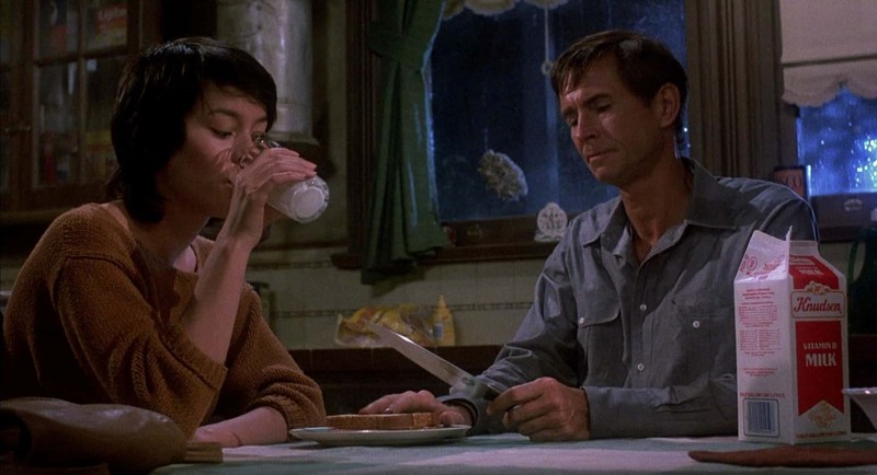 Meg Tilly și Anthony Perkins / Foto: Universal Pictures