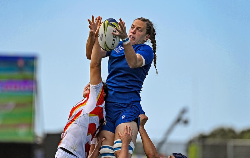 Italianca Sara Tounesi și-a mușcat o adversară la Cupa Mondială de rugby feminin. Ce pedeapsă a primit sportiva