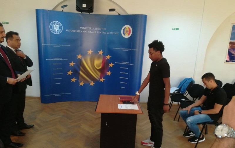 Cine este brazilianul Savio Valadares, jucătorul care a calificat România la Europenele de futsal. Povestea sud-americanilor din națională și a ”Pătatului”