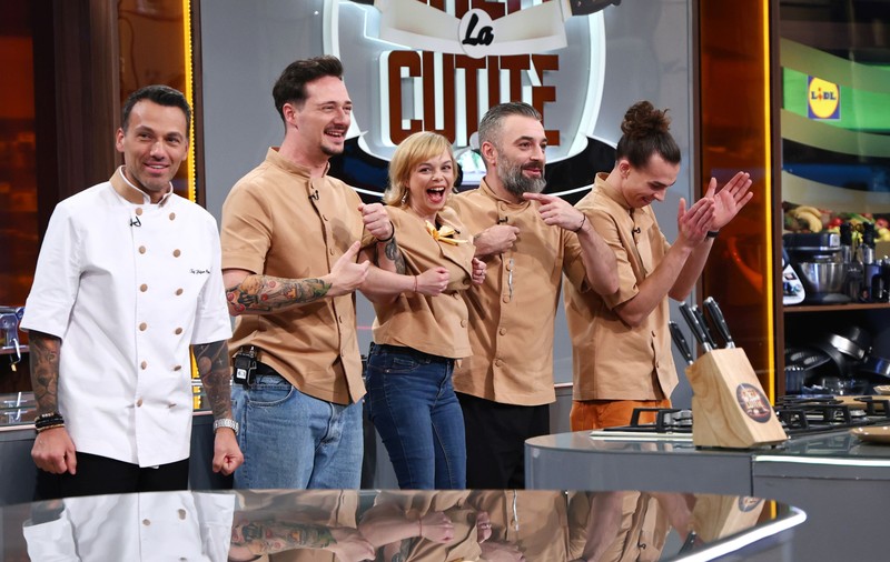 Schimbări neașteptate la „Chefi la cuțite” 2026. Cine a părăsit competiția de la Antena 1