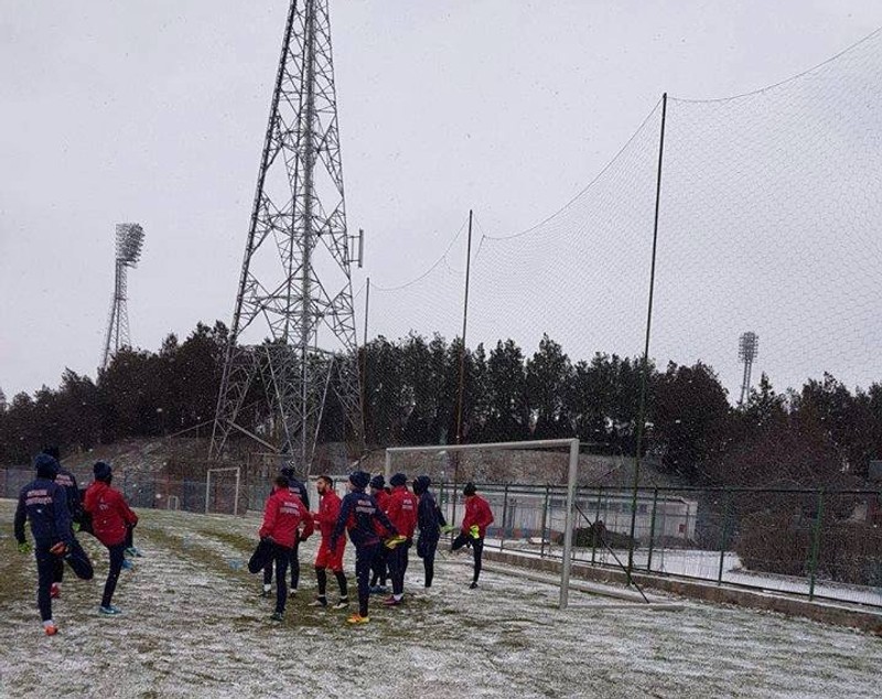 CSA Steaua s-a reunit azi. Echipa va merge în cantonament la Forban