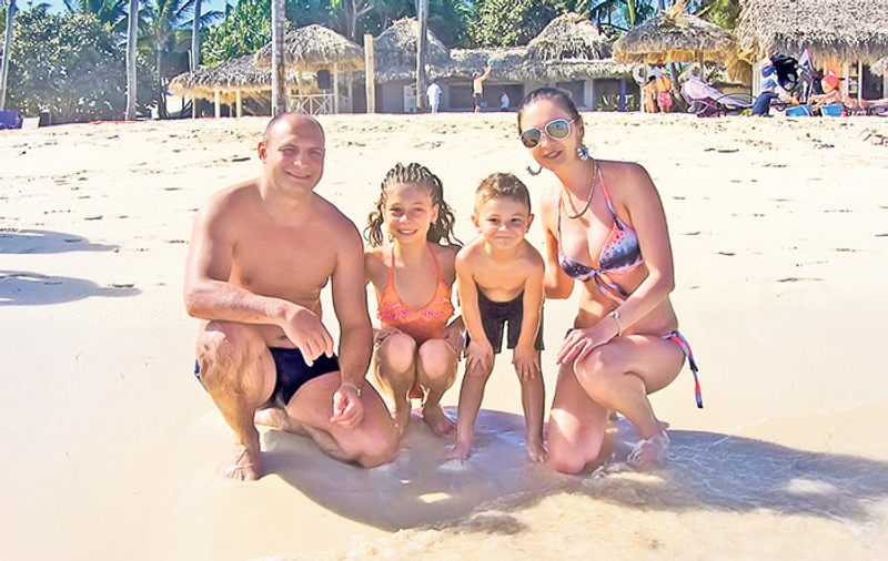 «Rechin» topit după familie!