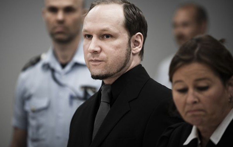 Diabolic de mic! Anders Breivik, ucigaşul din Norvegia, îşi teroriza mama când avea patru ani
