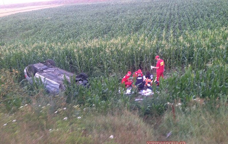 Accident cumplit în Vaslui! A zburat prin parbriz după ce a încercat să evite un câine