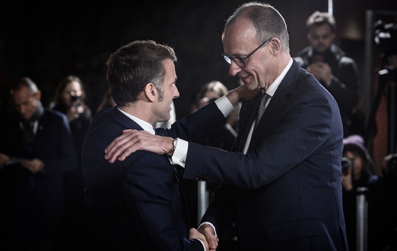 Franța a îngropat planul Germaniei de utilizare a activelor rusești înghețate: „Macron l-a trădat pe Merz”