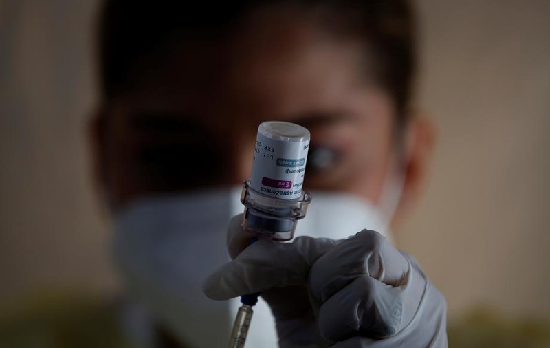 Marea Britanie anunță 168 de cazuri grave de cheaguri de sânge la persoanele vaccinate cu AstraZeneca