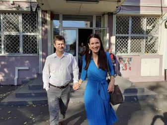 Sergiu Moroianu, alături de soția sa, Clotilde Armand (FOTO: Facebook/clotildearmand.ro)