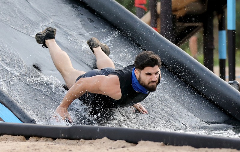 Andi de la «Survivor România» a scăpat ca prin miracol în urma unui accident grav de mașină. «Am intrat într-un TIR»