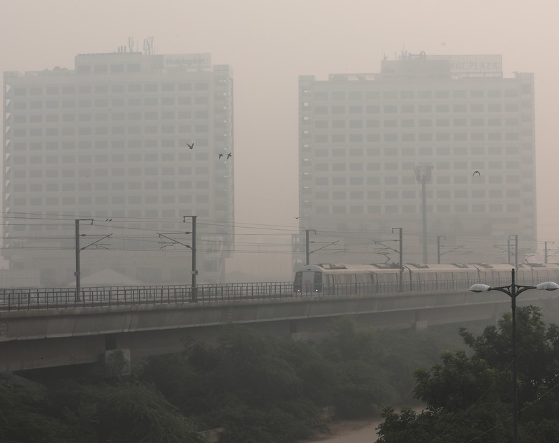 Poluare alarmantă în India, după festivalul luminilor. Capitala, acoperită de un nor toxic