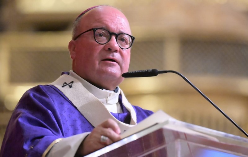 Înalt oficial al Vaticanului: „Va suna ca o erezie pentru unii. Aş revizui cerinţa conform căreia preoţii trebuie să fie celibatari”