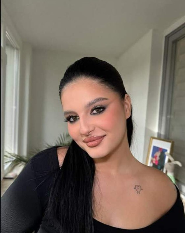 Carmina, fata cea mare a lui Liviu Vârciu, le-a dat replica celor care au zis că s-a îngrășat. Cum arată acum. „Nu mai pot cu subiectul ăsta”