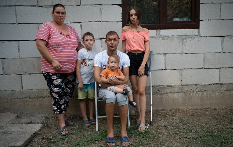 Povestea familiei Slabu de la „Visuri la cheie”. Tatăl a ajuns dependent de cei din jurul său: „Sunt un om care respiră, atât”