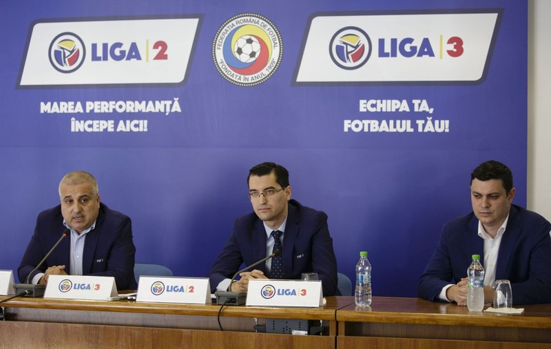 Burleanu a ”dragat” până când a inventat două logo-uri pentru Liga 2 și Liga 3. Predictibilitatea spune că noile desene nu vor îmbunătăți respectivele eșaloane