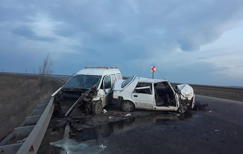 Alte motive pentru care mor polițiștii! O tânără polițistă a suferit 300 de zile de recuperare după un accident cu un hârb! Și câinele-erou Sav a zburat prin geamul unei Dacii vechi de aproape 20 de ani!