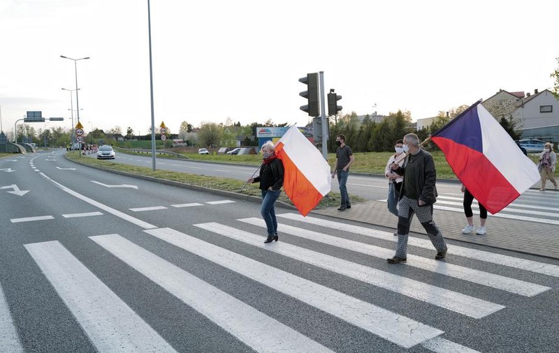 Polonia a invadat Cehia, luna trecută, dintr-o „neînțelegere”. Praga cere explicații oficiale