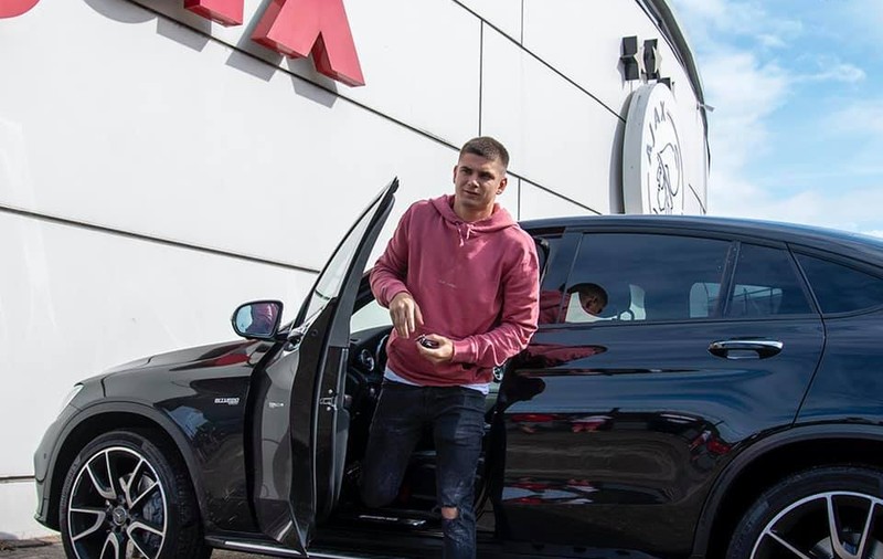Răzvan Marin și familia lui, peste 20 de ore în Vama Nădlac! “Am făcut 16 ore de la Amsterdam și am stat 21 în vamă”