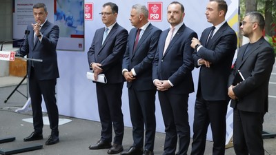 Sorin Grindeanu a prezentat programul PSD pentru relansarea economică printr-o săgeată la Ilie Bolojan (00)