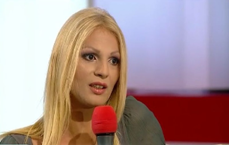 SCANDAL în SHOWBIZul ROMÂNESC! Naomi A FURAT IDENTITATEA unei ÎNDRĂGITE CÂNTĂREȚE