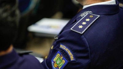 politia de frontiera