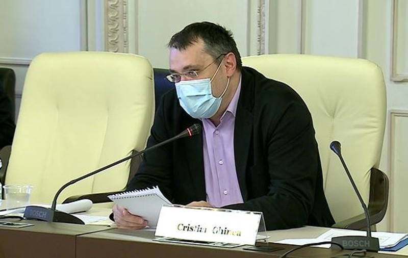 Cristian Ghinea: „PNRR a ajuns un fel de Moș Crăciun, toată lumea scrie scrisori‟. Transporturile vor primi 28% din fonduri, Educația 11%, iar Sănătatea 9%