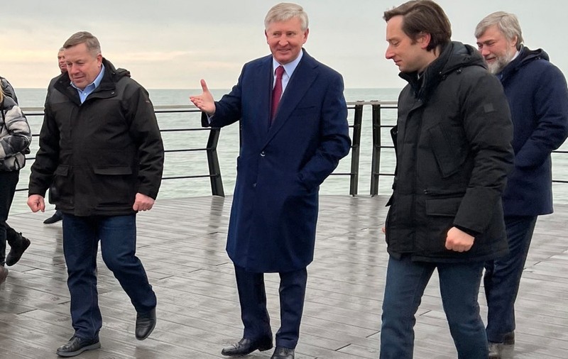 Rinat Ahmetov investește în România. Patronul de la Șahtior Donețk și cel mai bogat ucrainean și-a făcut parc fotovoltaic