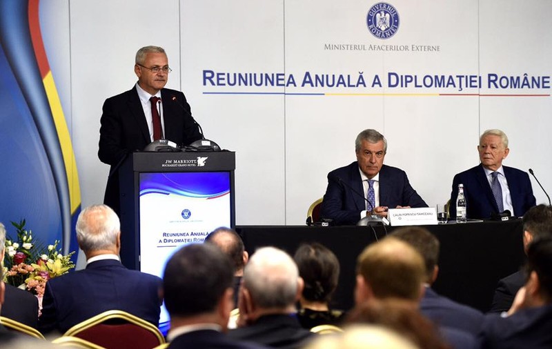Dragnea anunță că a discutat la telefon cu premierul ungar, Viktor Orban: „Noi vom rezolva problema apărută la Liceul Catolic din Târgu Mureş”
