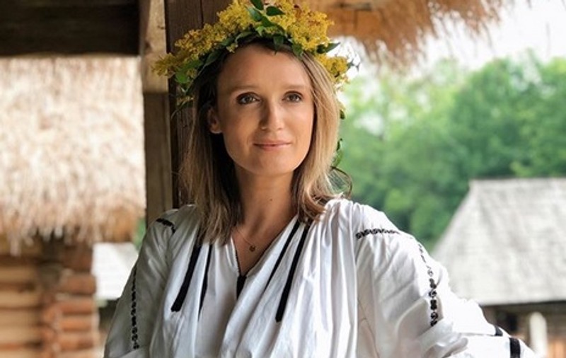 Cum reușește Carmen Negoiță să își mențină tenul tânăr