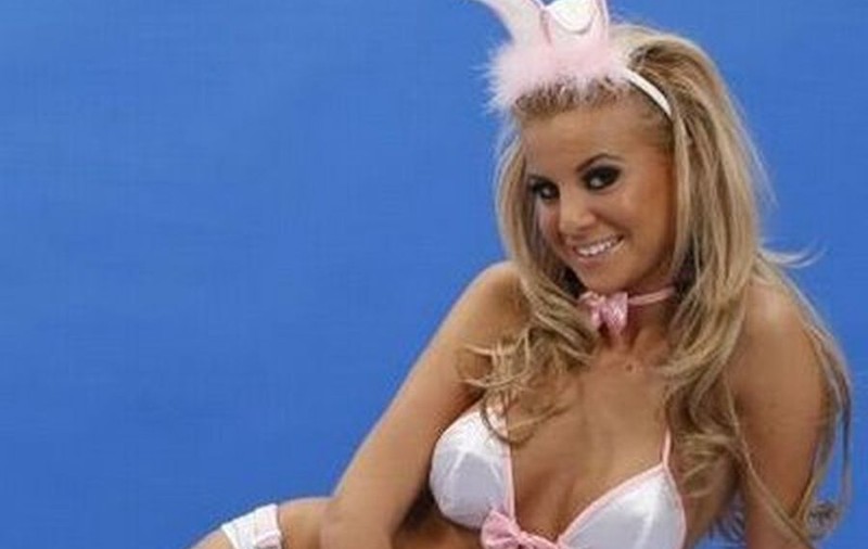 O BLONDĂ ÎN EXTAZ! PE CE A PUS MÂNA MARINA DINA! | FOTO